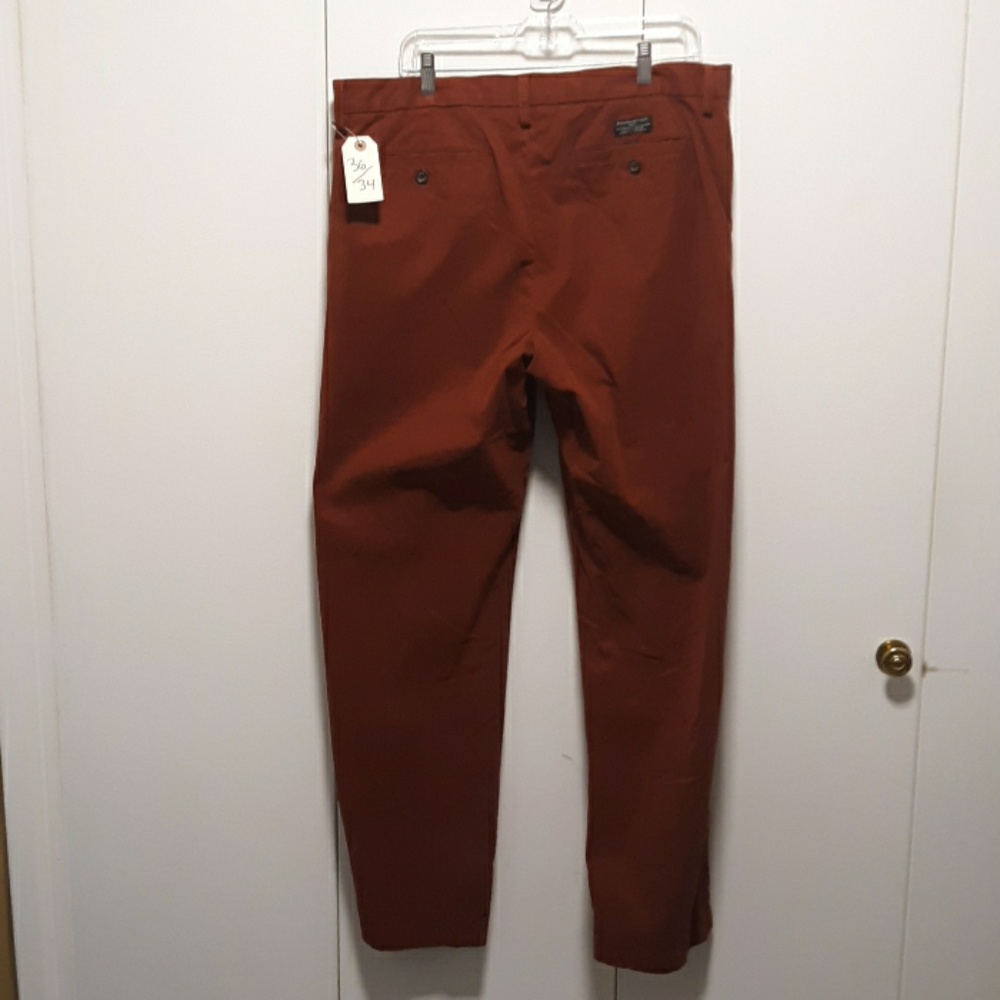 Banana Republic Chino pants